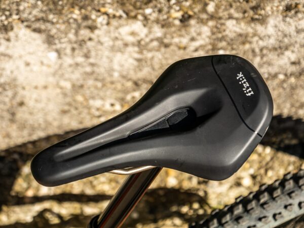 Selle Fizik Terra pour VTT et , Gravel Route etc... Aidon